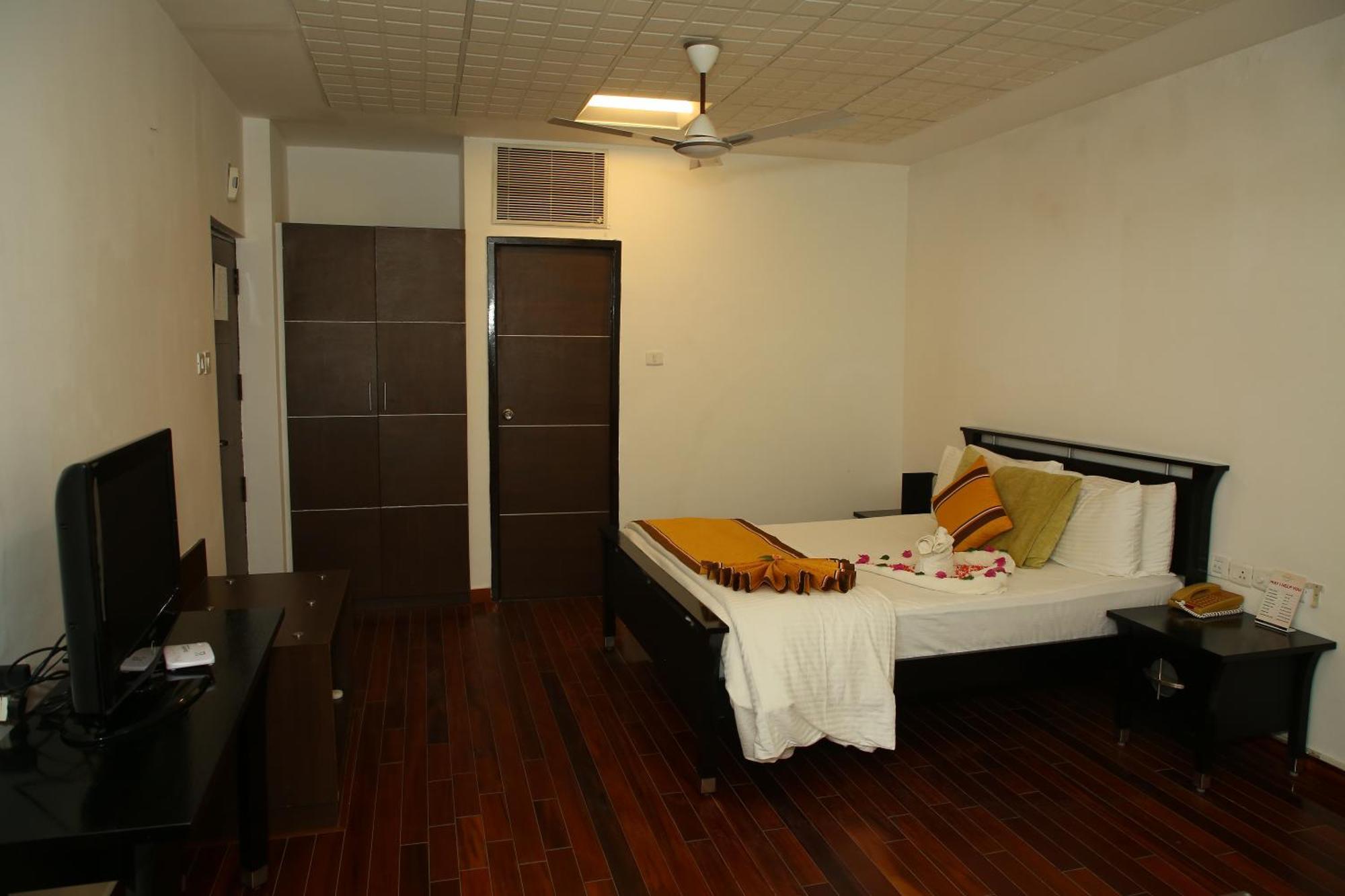 Vedic Village Sriperumbudur Formerly Known As Citrus Hotel Ngoại thất bức ảnh
