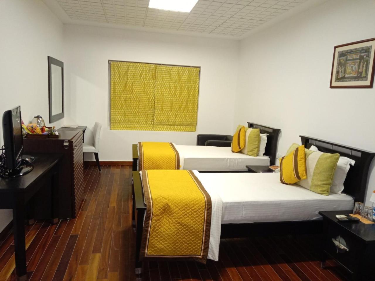 Vedic Village Sriperumbudur Formerly Known As Citrus Hotel Ngoại thất bức ảnh